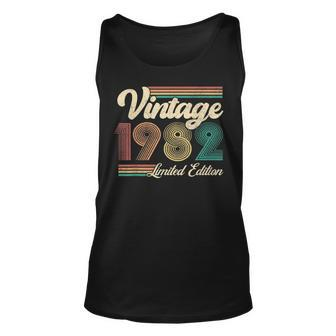 40 Year Old Gifts Born In 1982 Vintage 40Th Birthday Retro Unisex Tank Top | Mazezy