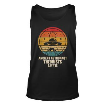 Ancient Astronaut Theorists Say Yes Spaceship Alien-Ufos Tank Top - Monsterry