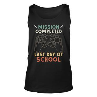 Happy Last Day Of School Gamer End Of The School Year Gaming Tank Top | Mazezy