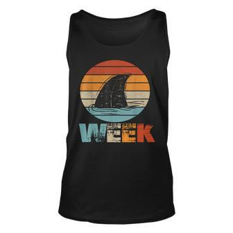 Retro Shark Fin Week 2023 Shark Lover Ocean Wildlife Summer For Shark Lovers Tank Top | Mazezy