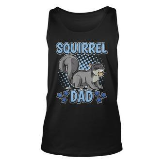 Squirrel Dad Daddy Fathers Day Squirrel For Dad Tank Top | Mazezy