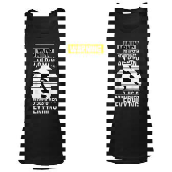 Never Underestimate And Old Man Skateboard Skateboarder Old Man Tank Top | Mazezy