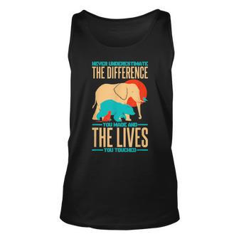 Veterinarian Never Underestimate The Difference You Made Unisex Tank Top - Seseable