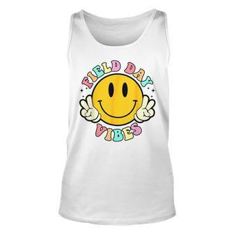 Hippie Smile Face Field Day Vibes Groovy Field Day 2023 T Unisex Tank Top | Mazezy