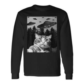 Cat Selfie With Ufos Alien Ufo Cat Lover Long Sleeve T-Shirt - Seseable