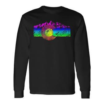 Colorado Flag Mountains Retro Vintage Distressed Graphic Long Sleeve T-Shirt | Mazezy