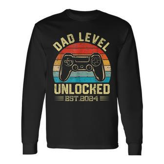 I Leveled Up To Dad 2024 Promoted To Daddy Level Unlocked Long Sleeve T-Shirt T-Shirt | Mazezy AU