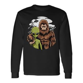 Retro Alien And Bigfoot Sasquatch Ufo Believer Long Sleeve T-Shirt - Seseable