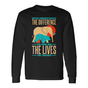 Veterinarian Never Underestimate The Difference You Made Long Sleeve T-Shirt - Seseable