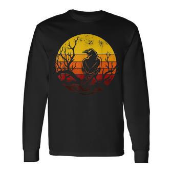 Vintage Raven Retro Halloween Gothic Crow Bird Lover Halloween Long Sleeve T-Shirt T-Shirt | Mazezy
