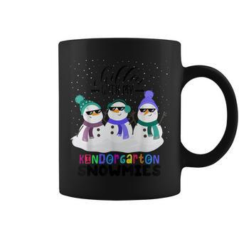 Chillin With My Kindergarten Snowmies Christmas Teacher Coffee Mug - Monsterry