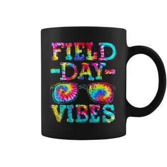 Field Day Vibes Last Day Of School 2023 Graduate Coffee Mug | Mazezy