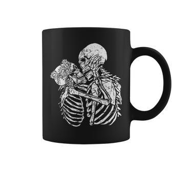 Kissing Skeletons Vintage Love Funny Gift Halloween Halloween Funny Gifts Coffee Mug | Mazezy