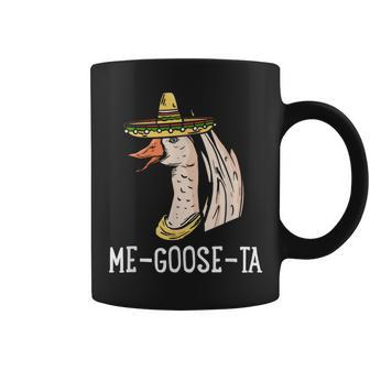 Me Goose-Ta | Spanish Goose Pun | Funny Mexican Coffee Mug | Mazezy