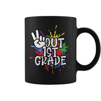 Peace Out First 1St Grade Class Of 2023 - Happy Last Day Coffee Mug | Mazezy