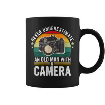 Photographer Never Underestimate An Old Man With A Camera Coffee Mug - Seseable