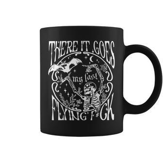 There It Goes My Last Flying Fck Halloween Skeleton Coffee Mug | Mazezy