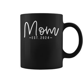 Vintage Soon To Be Mom Est 2024 Pregnancy Announcement Coffee Mug | Mazezy CA