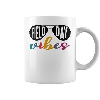 Field Day Vibes 2022 Last Day Of School Field Day Teacher Coffee Mug | Mazezy
