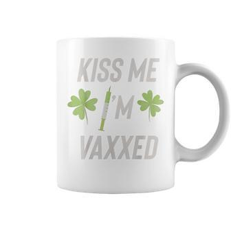 Kiss Me I’M Vaxxed Vaccinated St Patrick’S Day Coffee Mug | Mazezy