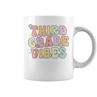 Third Grade Vibes Retro 3Rd Grade Teacher 1St Day Of School Coffee Mug - Seseable