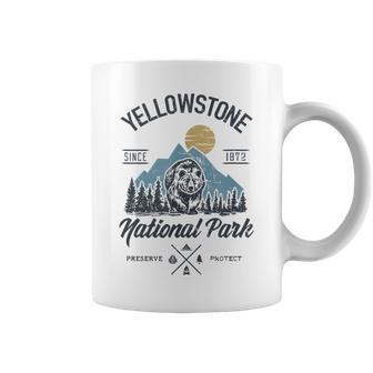 Vintage Retro Yellowstone National Park Hiking Coffee Mug - Seseable
