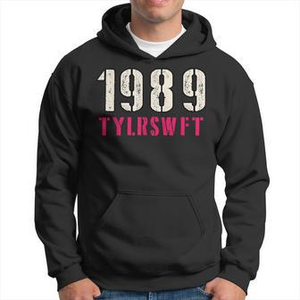 1989 Rose Vintage Style Tylrswft Hoodie | Mazezy