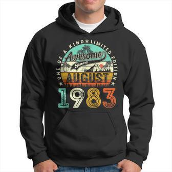 August 1983 Vintage 40 Years Old Retro 40Th Birthday Gifts 40Th Birthday Funny Gifts Hoodie | Mazezy