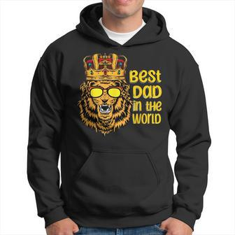 Best Dad In The World Fathers Day Strong Father King Lion Hoodie | Mazezy