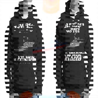 Boy Who Loves Usa Battleship Uss Bb-63 Big Mo & Ww2 Ship Hoodie - Thegiftio
