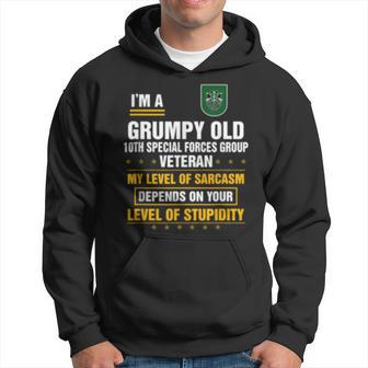 Im A Grumpy Old 10Th Special Forces Group Veteran Hoodie | Mazezy