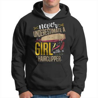Never Underestimate A Girl With A Hairclipper For A Barber Hoodie - Seseable
