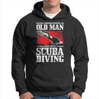 Never Underestimate An Old Man Who Loves Scuba Diving Diver Gift For Mens Hoodie - Seseable