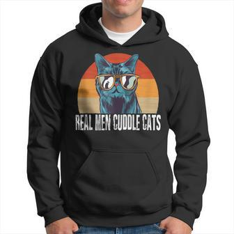 Real Men Cuddle Cats Cat Daddy Dad Vintage Retro Hoodie | Mazezy