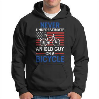 Never Underestimate An Old Guy On A Bicycle White Usa Flag Hoodie - Seseable
