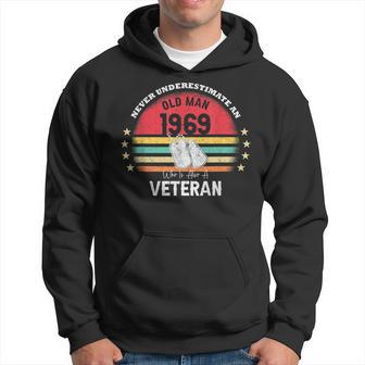 Never Underestimate An Old Man Veteran 1969 Birthday Vintage Hoodie - Thegiftio UK