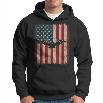 Vintage Usa Flag Bat Animals Lover Zookeeper Fathers Day Hoodie | Mazezy