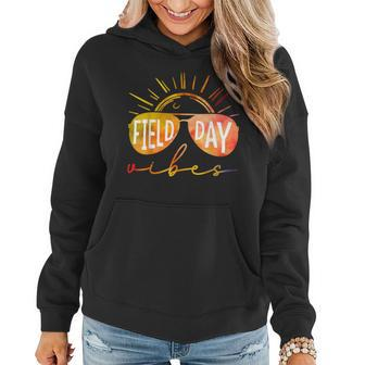 Field Day Vibes 2022 Funny Teacher & Student Women Hoodie | Mazezy