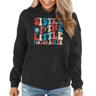 Groovy 4Th Of July Birthday Sister Of The Little Firecracker Women Hoodie | Mazezy