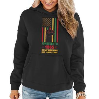 Junenth - Fist - Flag - 1865 - Remembering Our Ancestors Women Hoodie | Mazezy