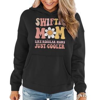 Retro Groovy It's Me Hi I'm The Cool Mom It's Me Women Hoodie - Seseable