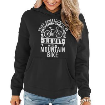 Never Underestimate An Old Man With A Bike Cyclist Women Hoodie - Seseable