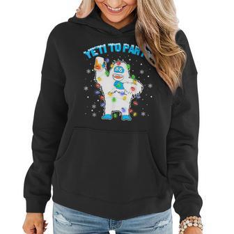 Yeti To Party Bigfoot Beer Drinking Xmas 2021 Women Hoodie - Thegiftio UK