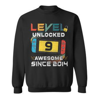 9Th Birthday Boy Level 9 Unlocked Awesome 2014 Video Gamer Sweatshirt | Mazezy