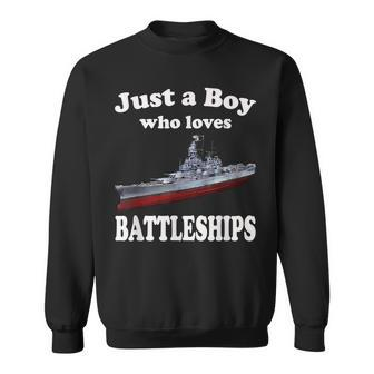 Boy Who Loves Usa Battleship Uss Bb-63 Big Mo & Ww2 Ship Sweatshirt - Thegiftio UK