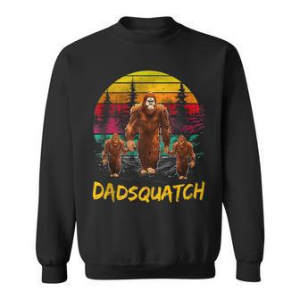 Dad Squatch Retro Bigfoot Dad Sasquatch Yeti Fathers Day Sweatshirt - Seseable