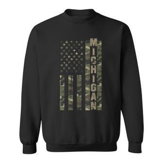 Michigan United States Distressed Camo W Us Flag Sweatshirt - Seseable