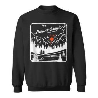 Mount Greylock State Reservation Massachusetts Modern Cool Sweatshirt | Mazezy