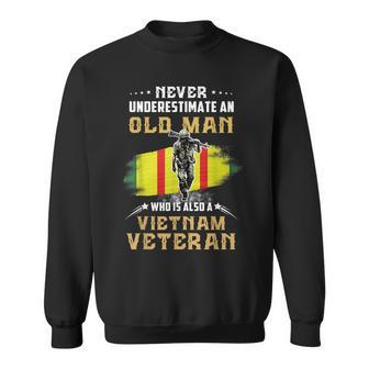 Never Underestimate An Old Vietnam Veteran Veteran Day Xmas Sweatshirt - Seseable