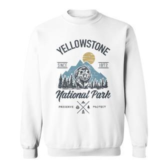 Vintage Retro Yellowstone National Park Hiking Sweatshirt - Seseable